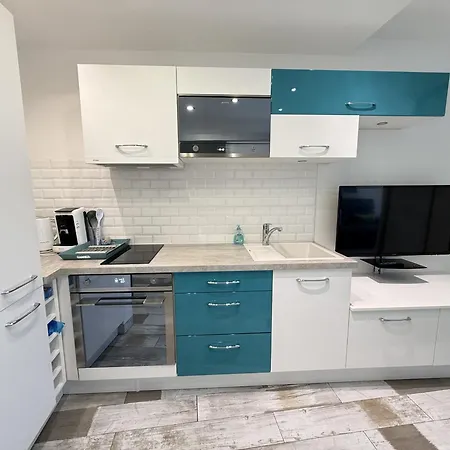 Apartment Sol-y-days Tahiti, Cab 4pers A 100m De La